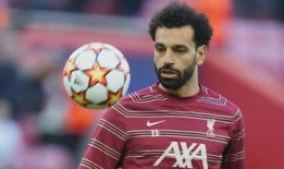 足坛最新爆料,最新爆料揭秘转会市场新动态