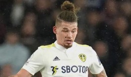 足坛最新爆料,最新爆料揭秘转会市场新动态